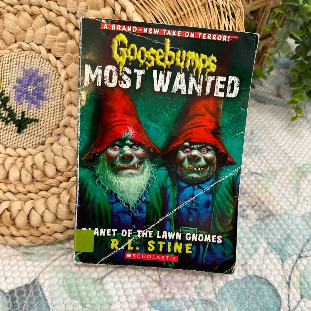 Goosebumps Most Wanted: Planet of the Lawn Gnomes by R.L. Stine